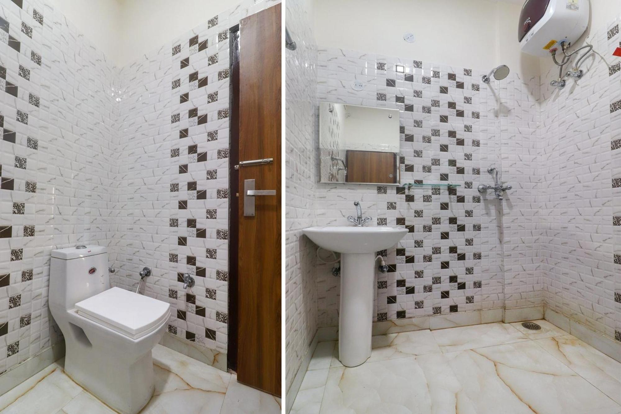 Hotel O Taj Classic Tajganj Bagian luar foto